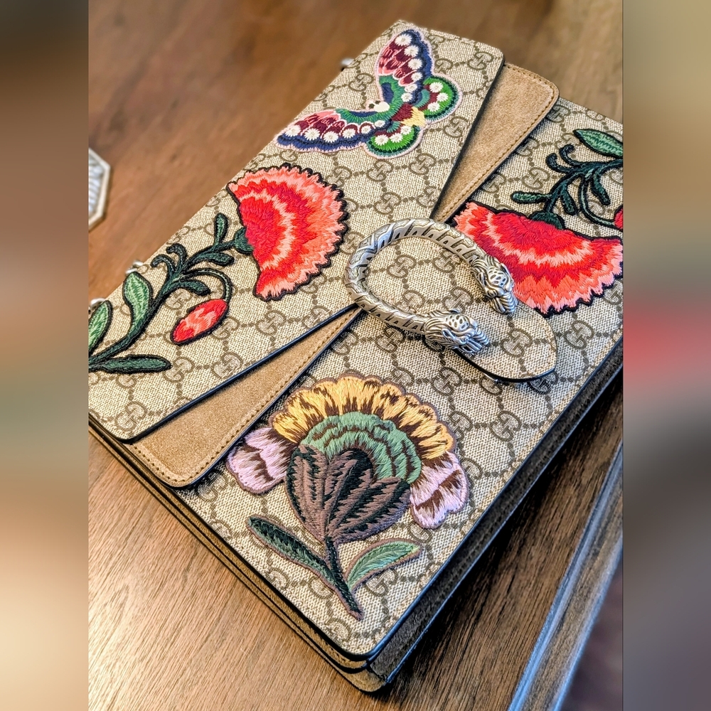 Gucci GG Supreme Canvas Embroidered Butterfly/Flowers Dionysus Shoulder Bag - Picture 10 of 14
